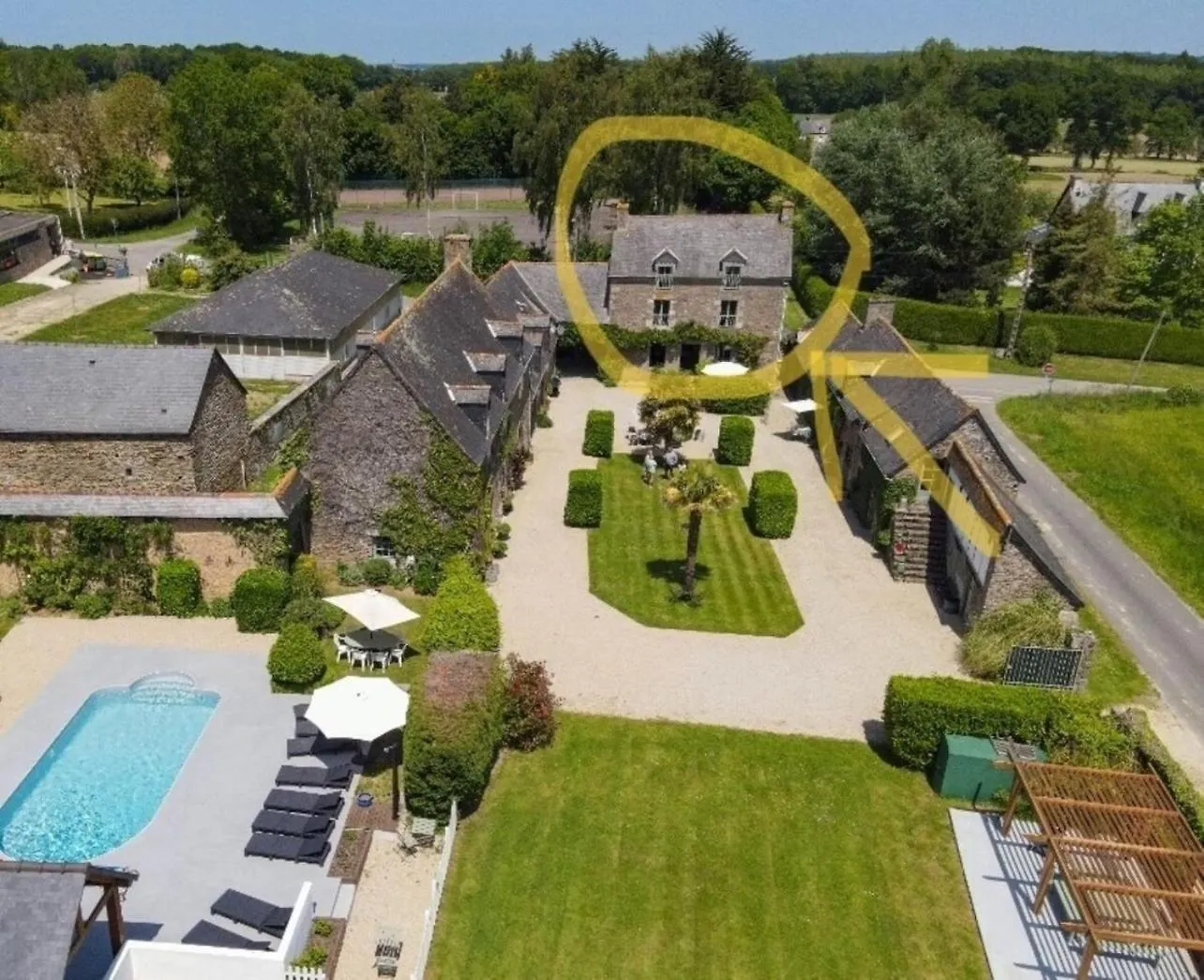 Holiday home Le Puits, 19C House In The Grounds Of The Manor Villa Saint-Helen France
